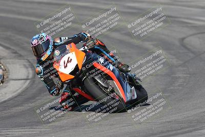 media/Nov-16-2025-Race Pace (Sun) [[8c5fa54630]]/Verified Riders/1-Turns 9 and 10 (925am)/